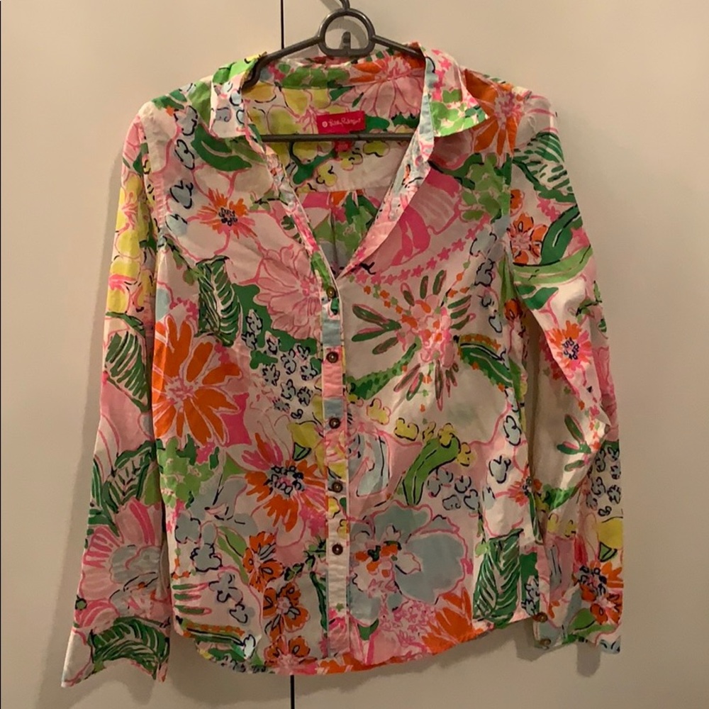 Lilly Pulitzer button you